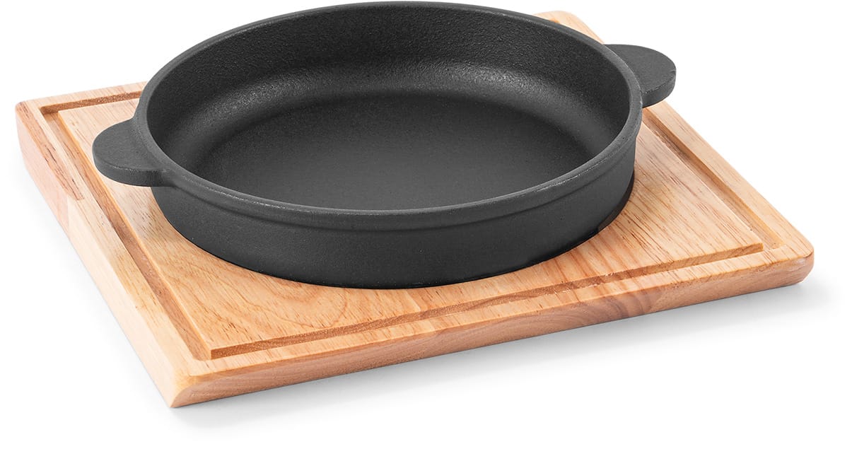 Enameled Double-Handle Sizzler Dish with Oak Base product image